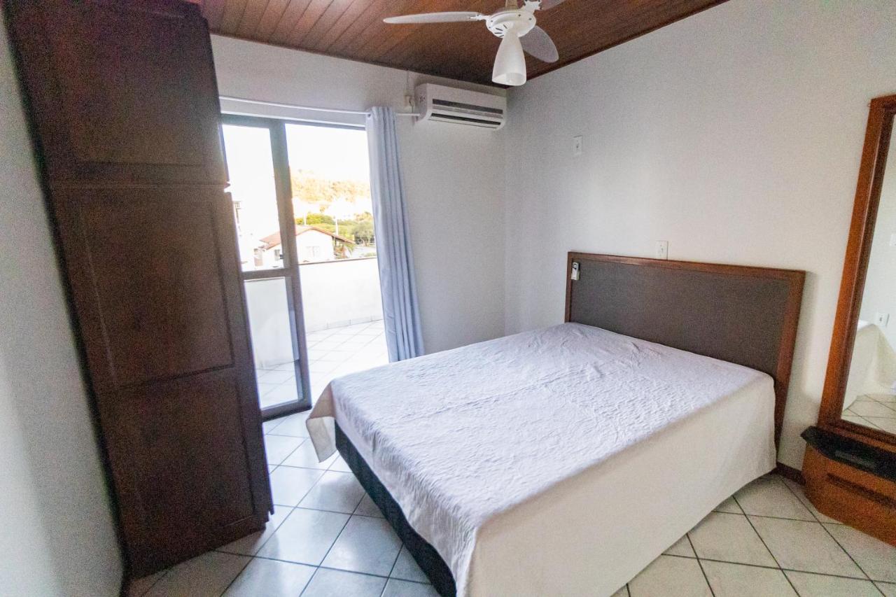 Apartamento Cobertura - 140 Metros Da Praia ボンビーニャス エクステリア 写真