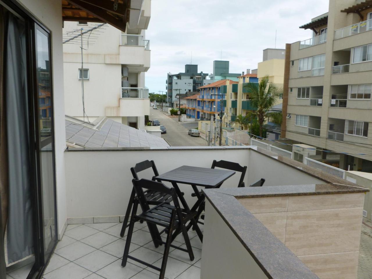 Apartamento Cobertura - 140 Metros Da Praia ボンビーニャス エクステリア 写真