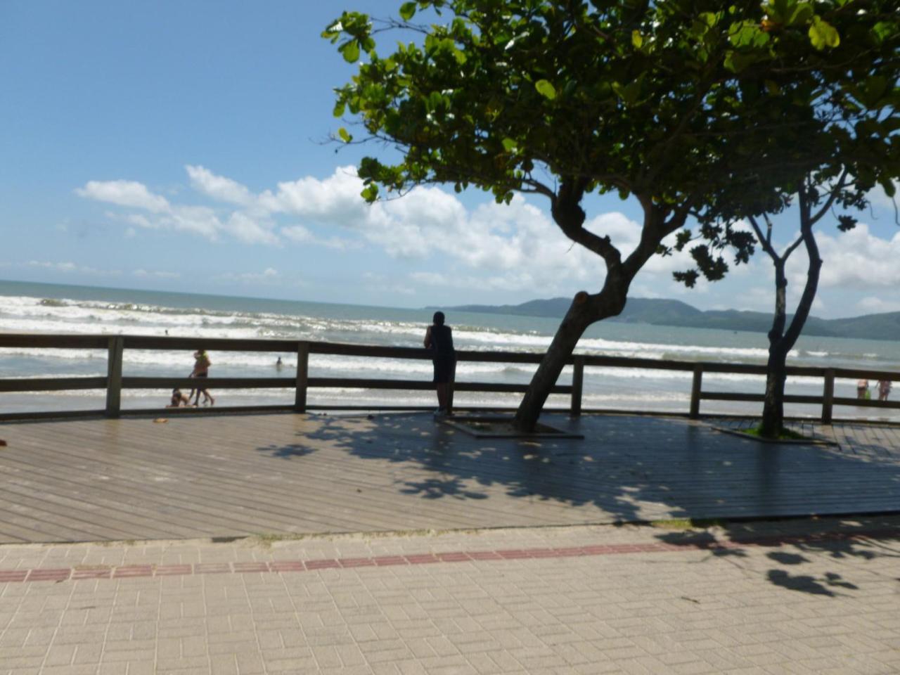 Apartamento Cobertura - 140 Metros Da Praia ボンビーニャス エクステリア 写真